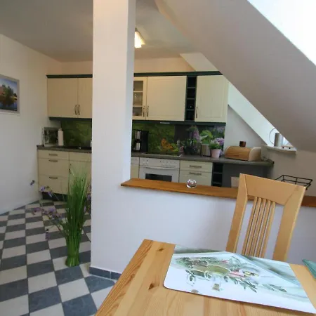 Am Strand, * שוורין